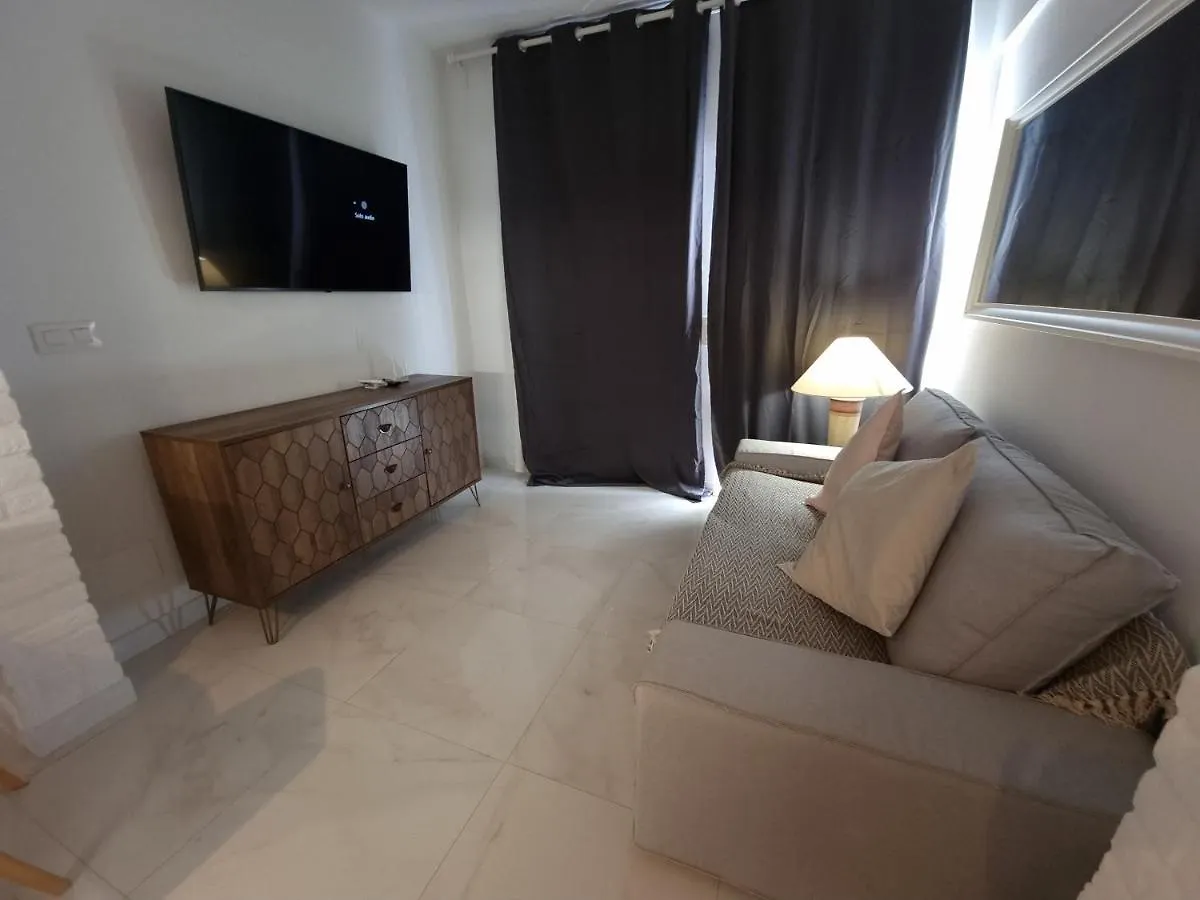 Chayofa,Apartamento De 1 Habitacion Con Piscina 0*, Chayofa
